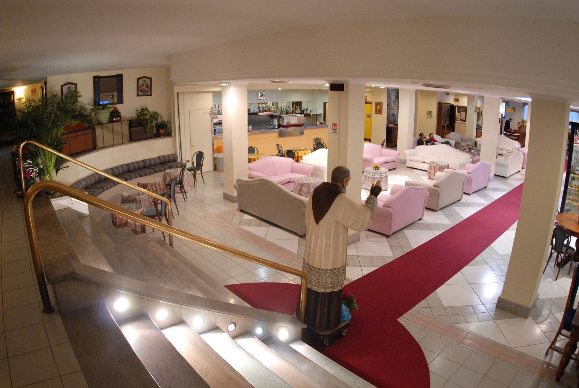 V7 Hotel San Giovanni Rotondo Exterior photo